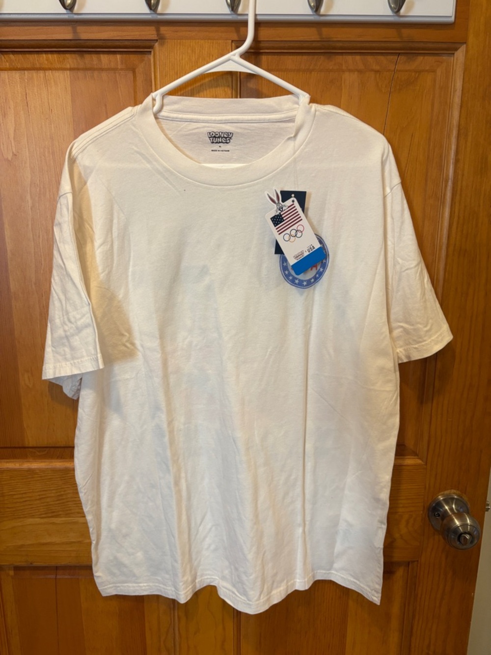 Hollister Cream Short Sleeve Tee with Olympic Tag